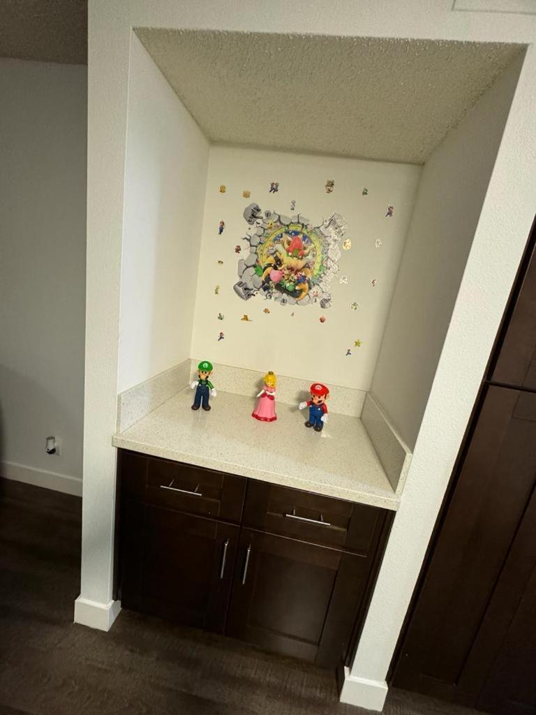 Mario, Harry Potter, & Not Themed Loft Universal 10min Loft Appartamento Los Angeles